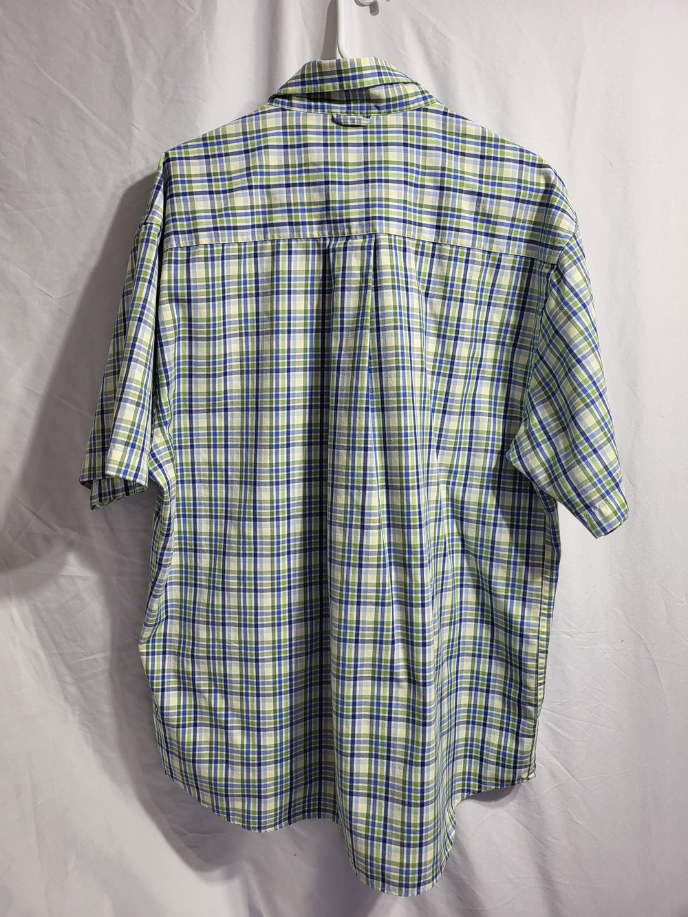 Plaid Short-Sleeve Button-Down Shirt in Green/Blue, Size XL - Picture 3 of 5